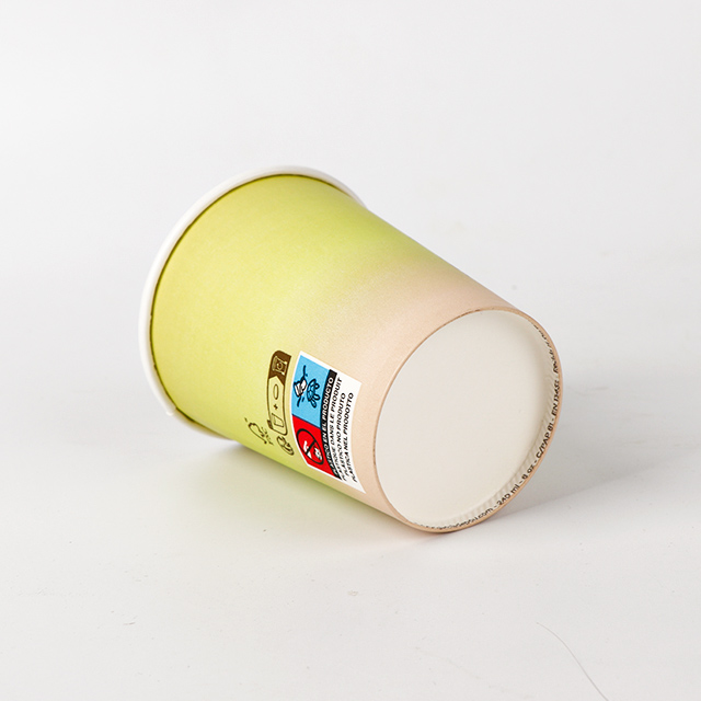 Eborlage à base d'eau jetable 7 oz de papier pour le café pour boissons chaudes