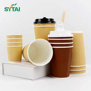 Tasses à café jetables ondulées avec couvercles