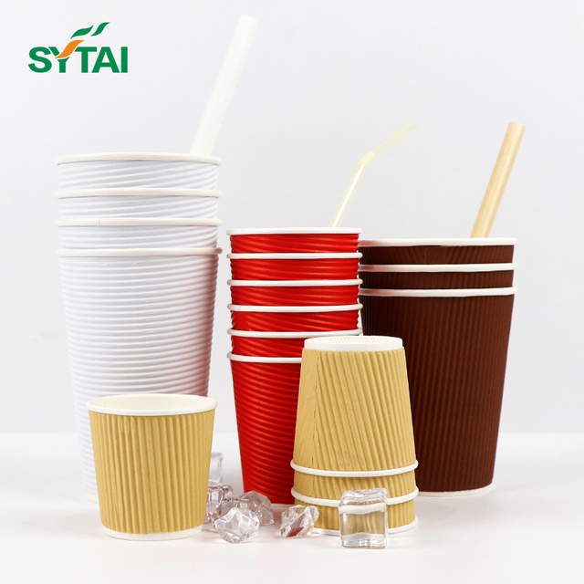 Tasses à café jetables ondulées avec couvercles